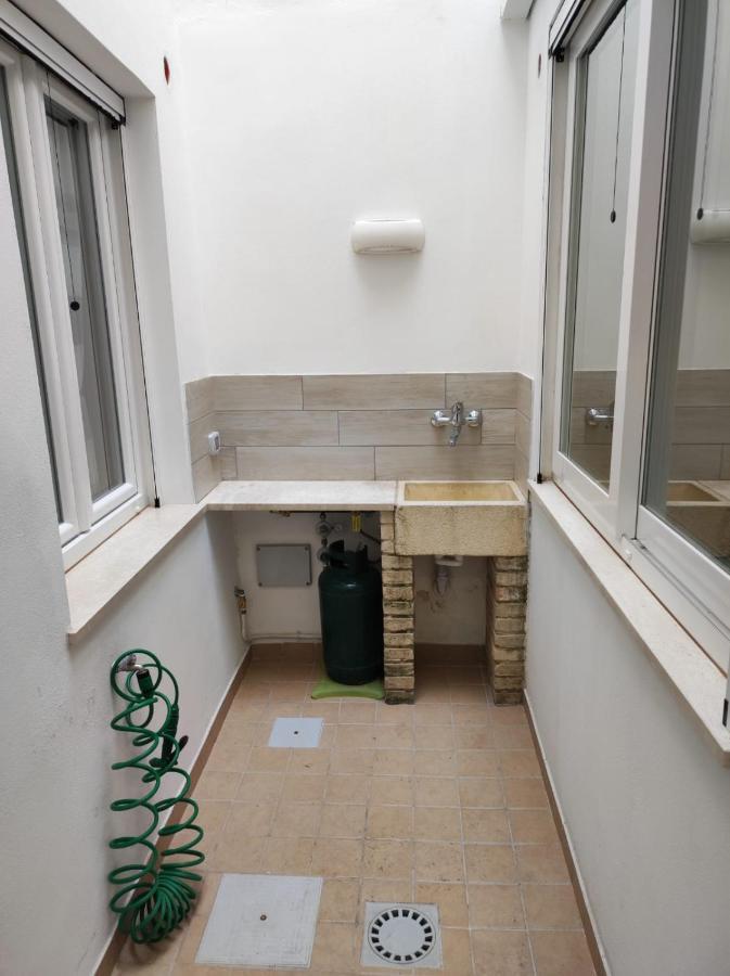 Apartments Villas Каляри Екстериор снимка
